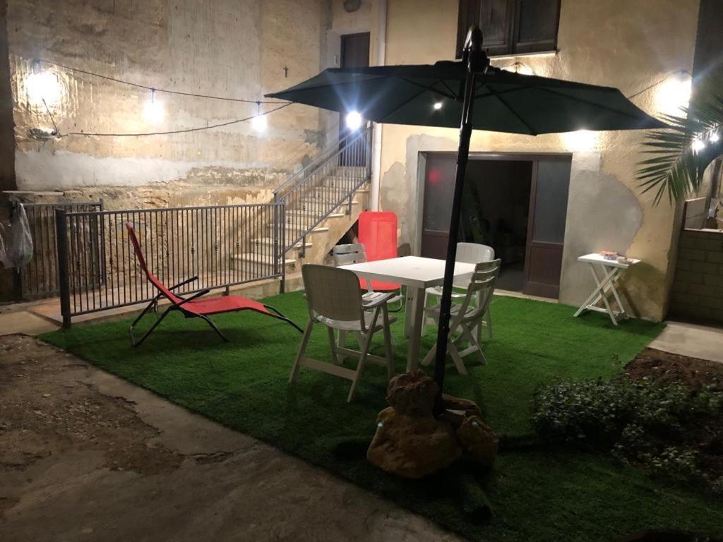 فيلا Casa Del Nespolo Tonnara di Bonagia المظهر الخارجي الصورة